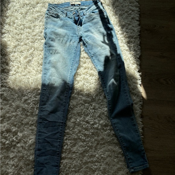 Levi’s - Picture 4 of 4